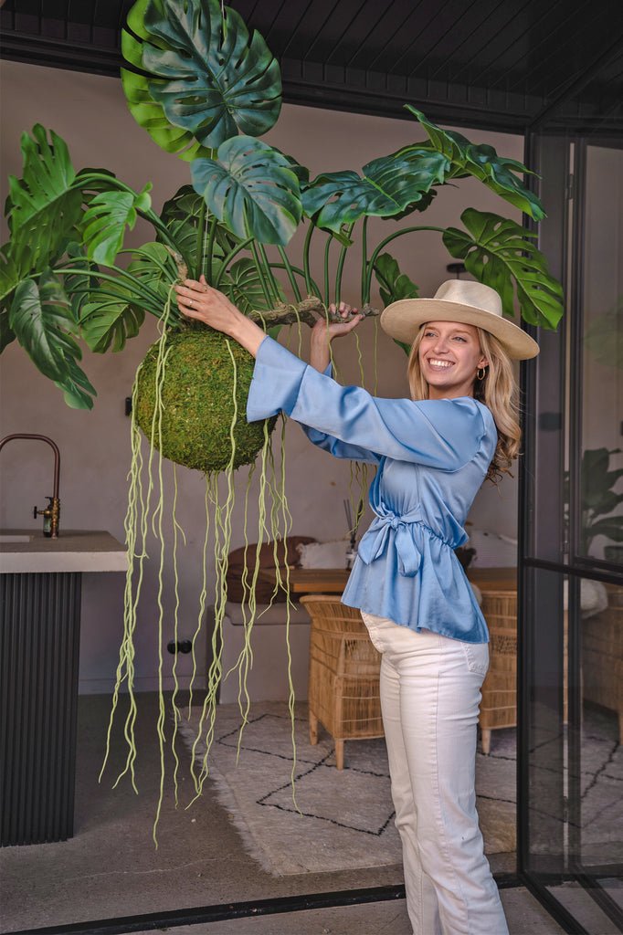 Livraison plante Monstera kokedama - plante artificielle tombante